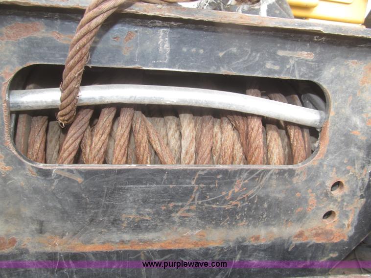 image for item F7231 2007 Rayco C87FM XP Super Crawler brush cutter