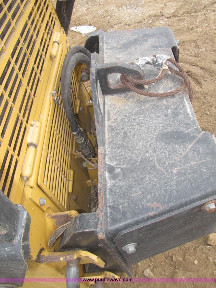 image for item F7231 2007 Rayco C87FM XP Super Crawler brush cutter