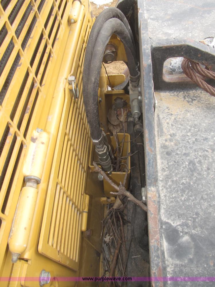 image for item F7231 2007 Rayco C87FM XP Super Crawler brush cutter