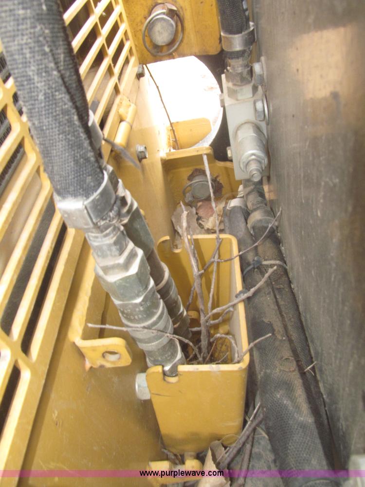 image for item F7231 2007 Rayco C87FM XP Super Crawler brush cutter