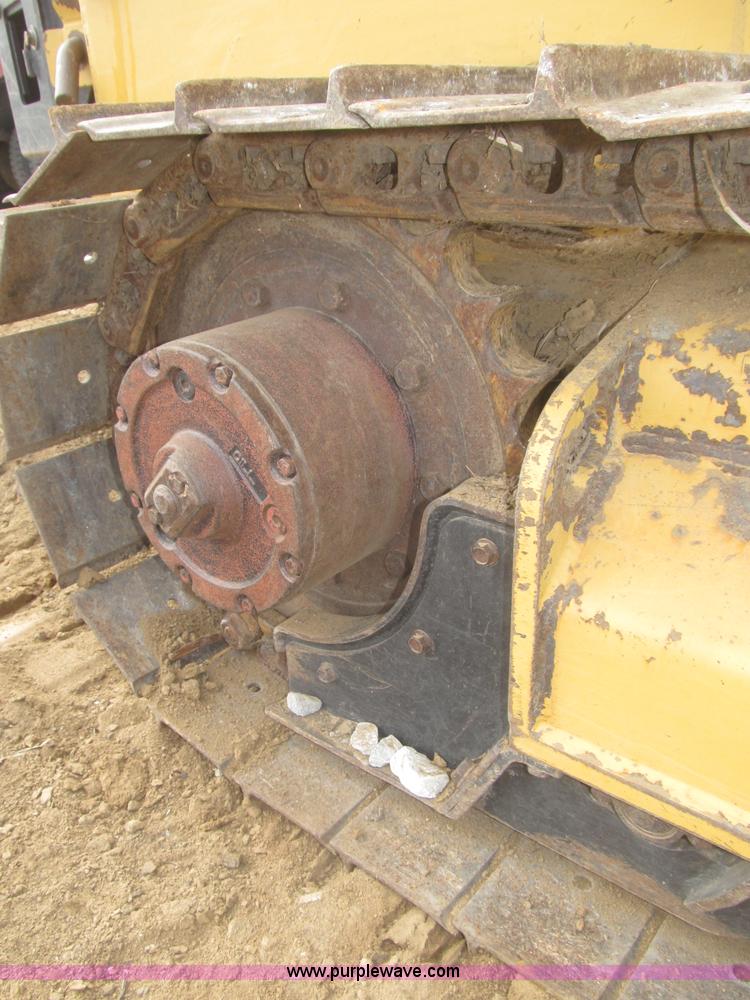 image for item F7231 2007 Rayco C87FM XP Super Crawler brush cutter