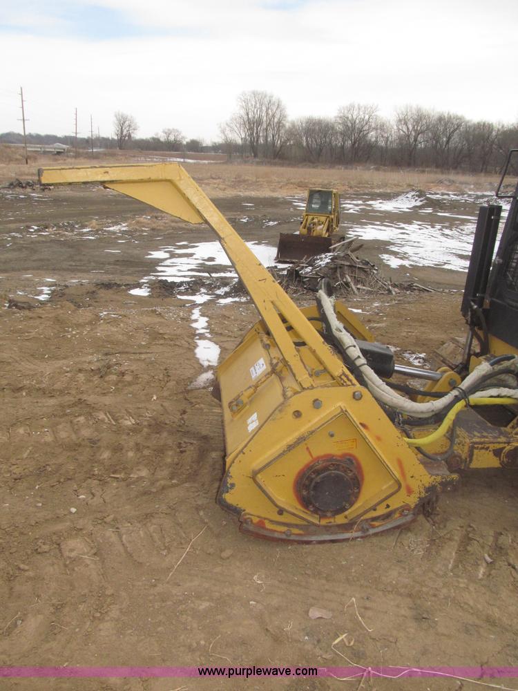 image for item F7231 2007 Rayco C87FM XP Super Crawler brush cutter