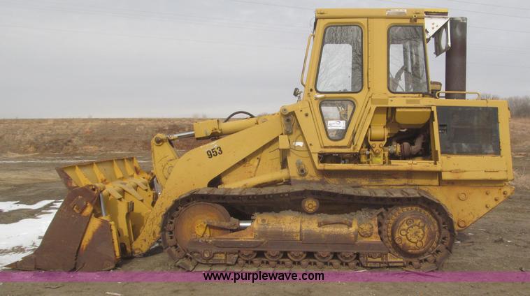 image for item F7232 1990 Caterpillar 953 LGP track loader
