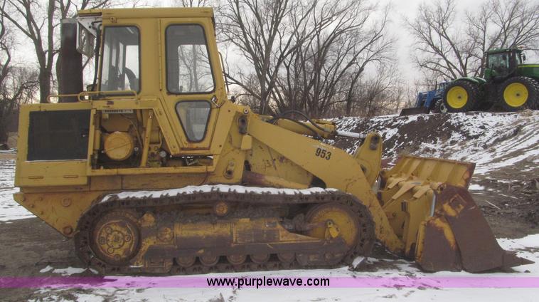 image for item F7232 1990 Caterpillar 953 LGP track loader