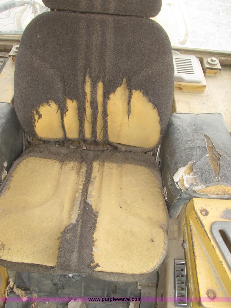 image for item F7232 1990 Caterpillar 953 LGP track loader