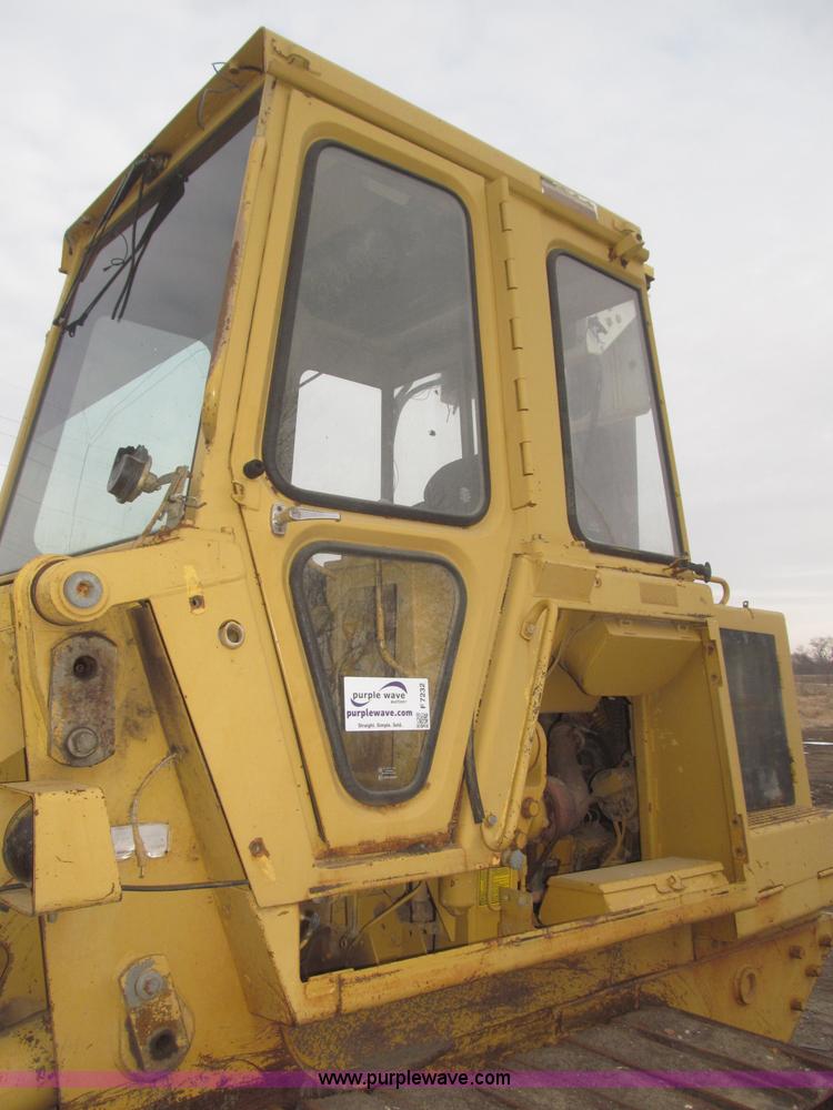 image for item F7232 1990 Caterpillar 953 LGP track loader