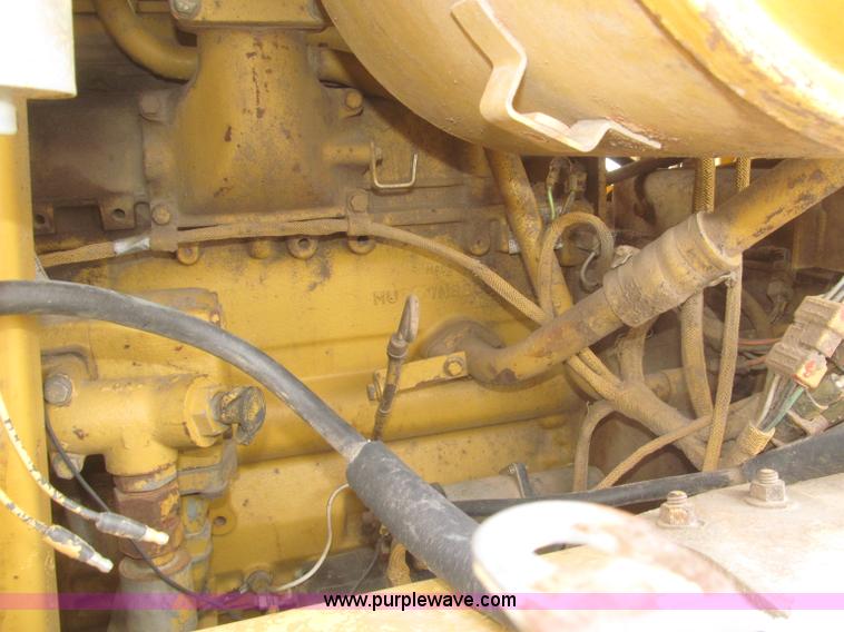 image for item F7232 1990 Caterpillar 953 LGP track loader