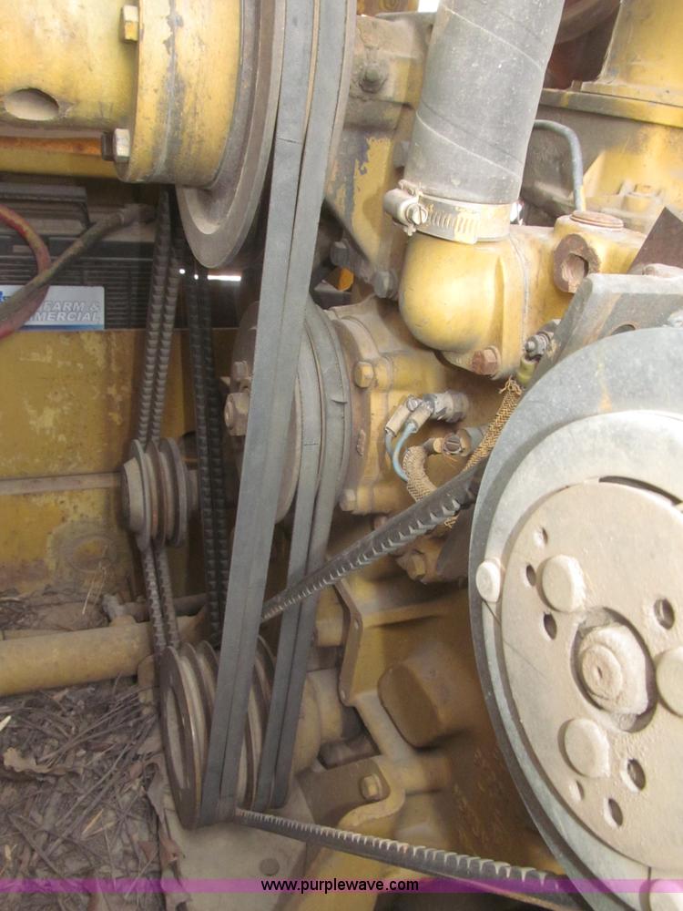 image for item F7232 1990 Caterpillar 953 LGP track loader