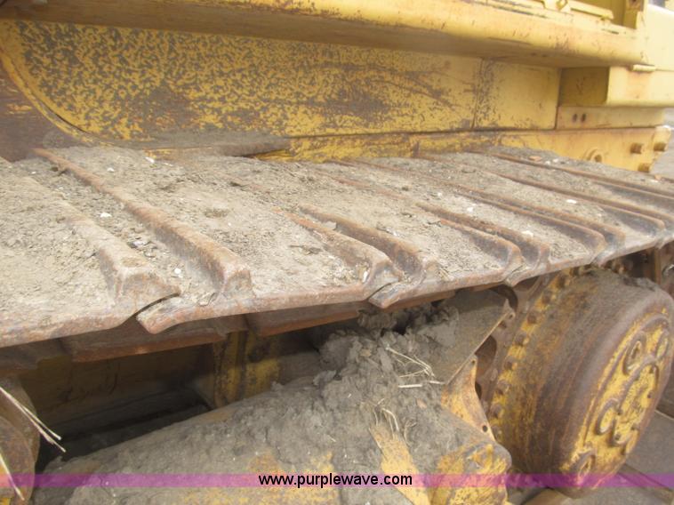 image for item F7232 1990 Caterpillar 953 LGP track loader