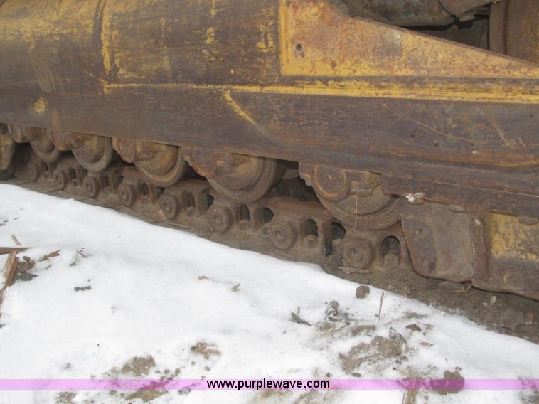 image for item F7232 1990 Caterpillar 953 LGP track loader