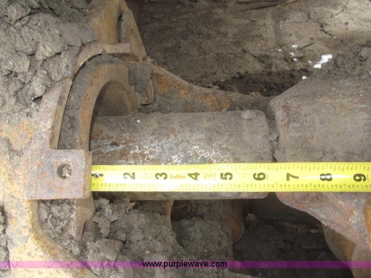 image for item F7232 1990 Caterpillar 953 LGP track loader