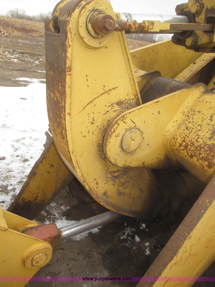 image for item F7232 1990 Caterpillar 953 LGP track loader
