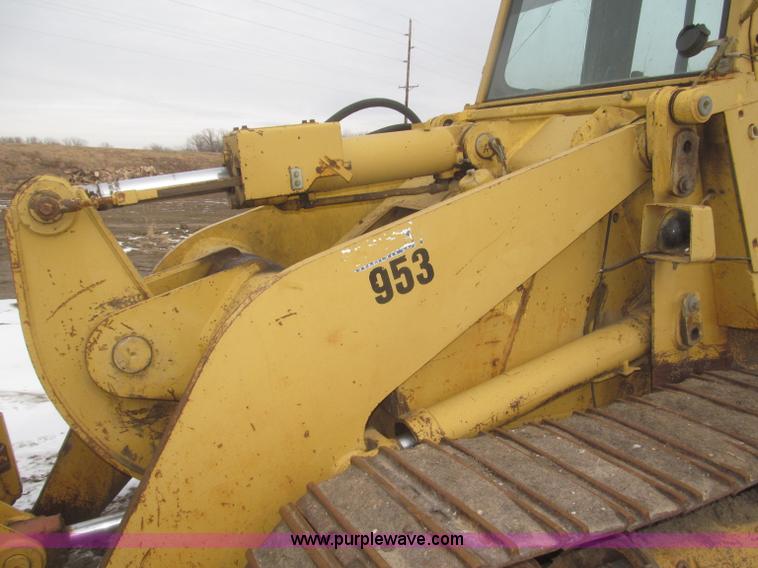 image for item F7232 1990 Caterpillar 953 LGP track loader