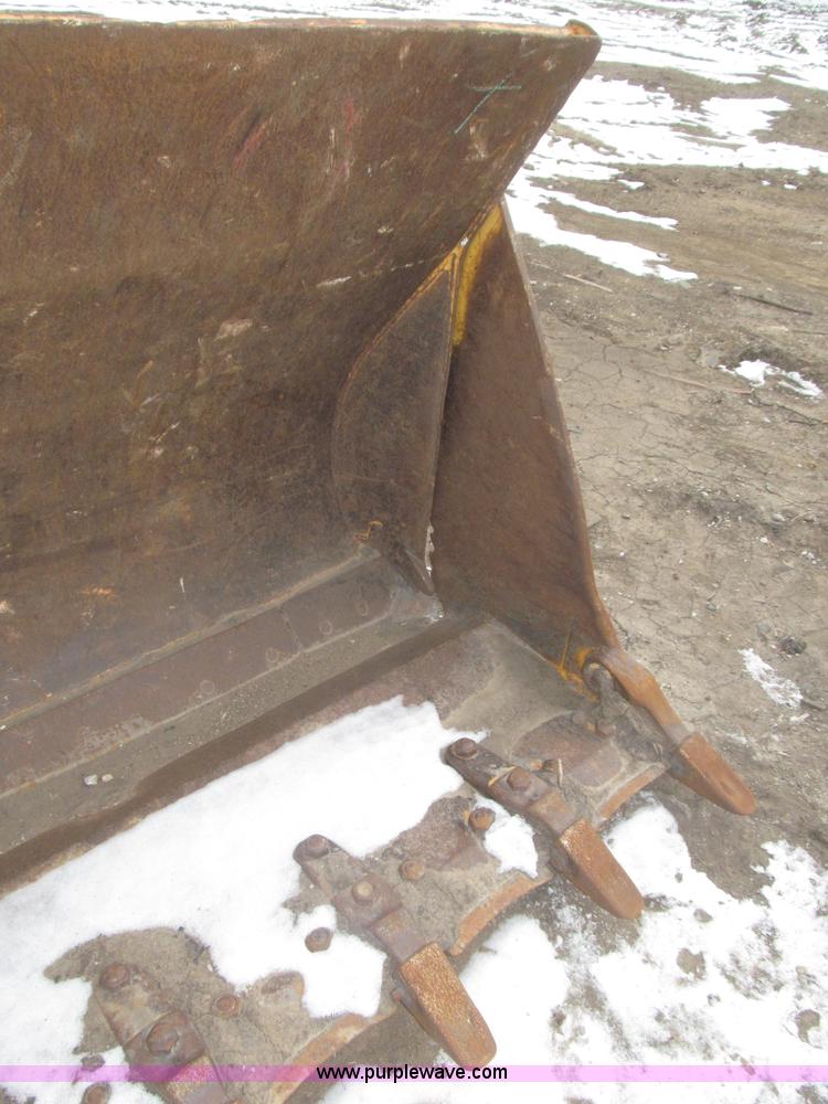 image for item F7232 1990 Caterpillar 953 LGP track loader