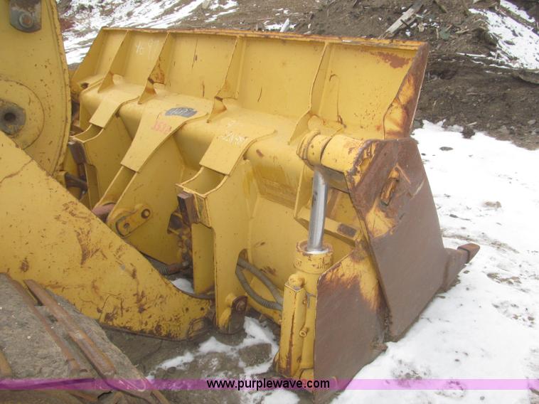 image for item F7232 1990 Caterpillar 953 LGP track loader