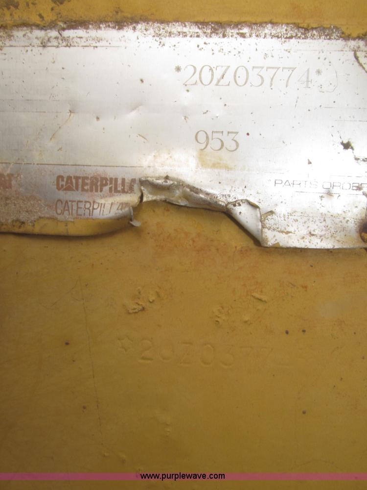 image for item F7232 1990 Caterpillar 953 LGP track loader