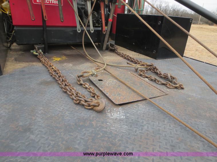 image for item F8139 1999 Freightliner FL80 winch truck