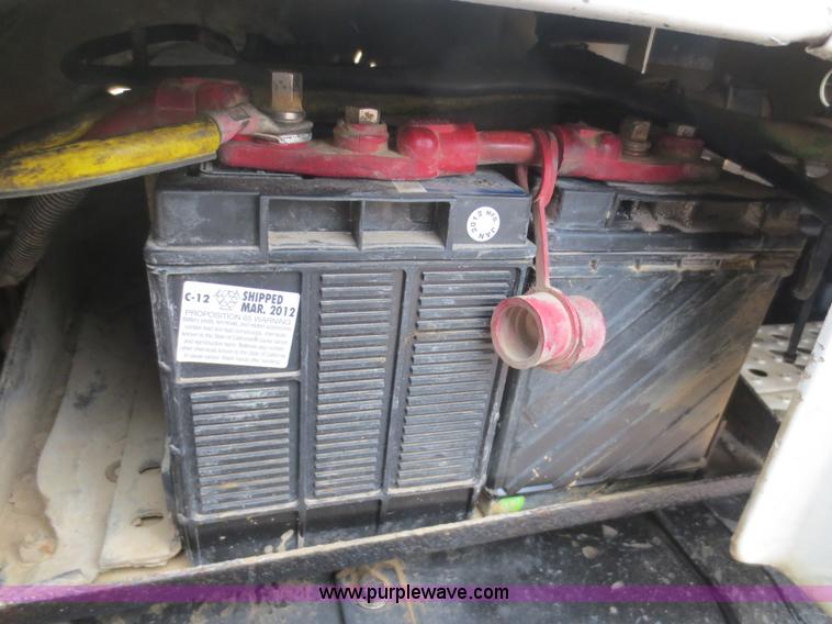 image for item F8139 1999 Freightliner FL80 winch truck