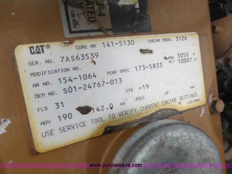 image for item F8139 1999 Freightliner FL80 winch truck