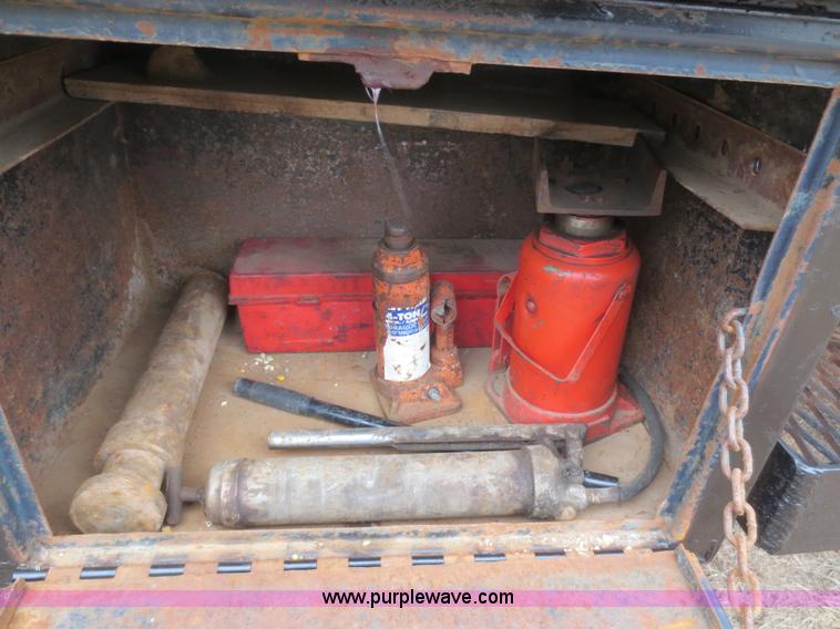 image for item F8140 1984 GMC TopKick winch truck