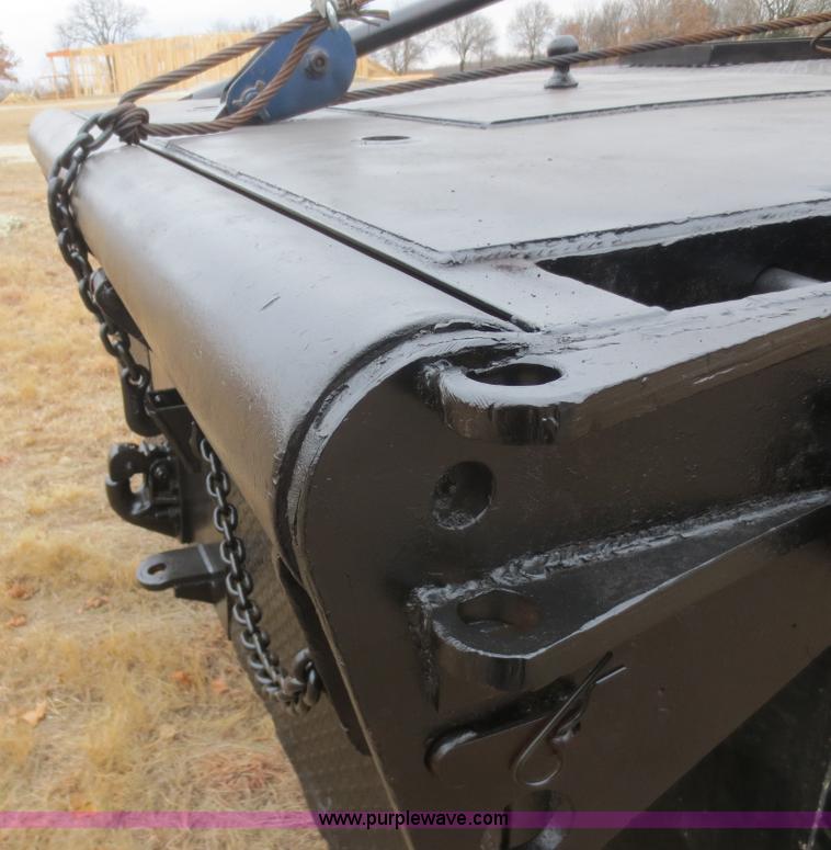 image for item F8140 1984 GMC TopKick winch truck