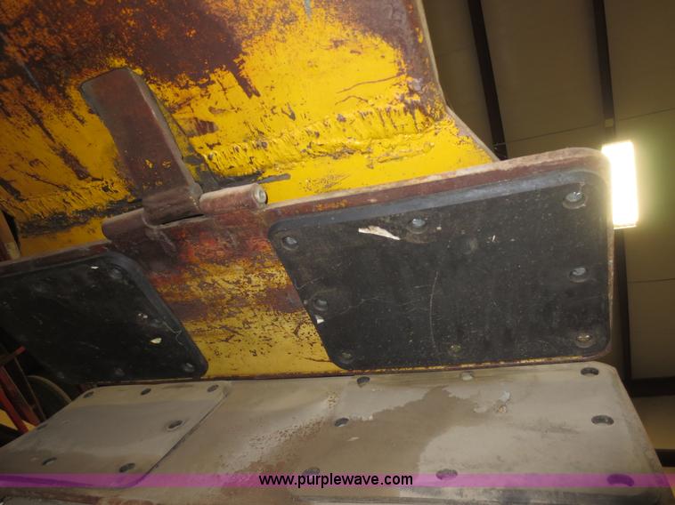 image for item F8141 Cas Cape Roll LLP lift truck attachment