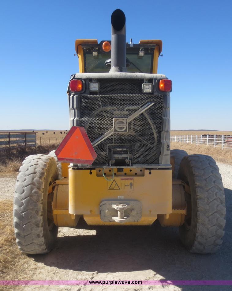 image for item F8146 2007 Volvo G930 articulated motor grader