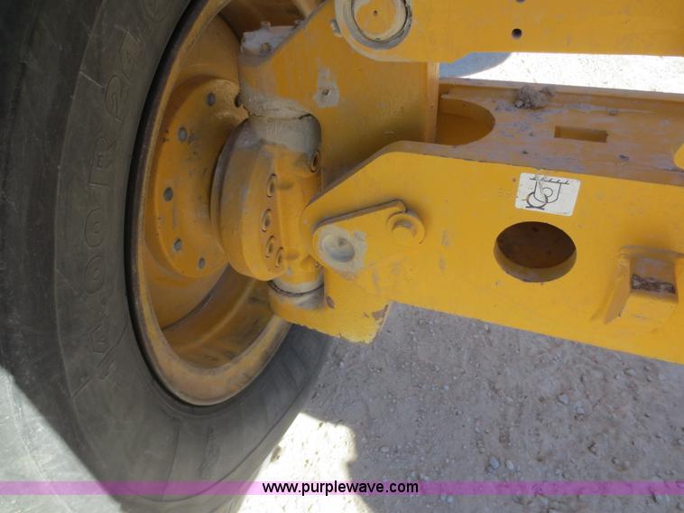 image for item F8146 2007 Volvo G930 articulated motor grader