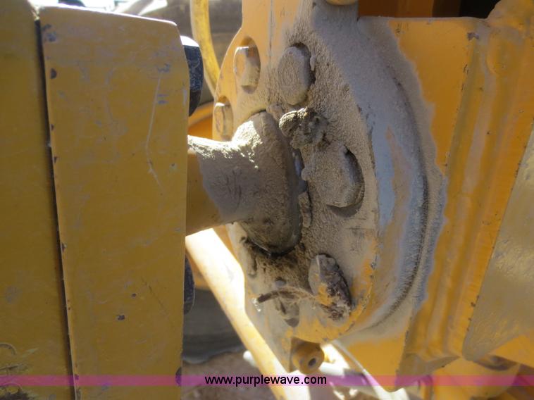 image for item F8146 2007 Volvo G930 articulated motor grader