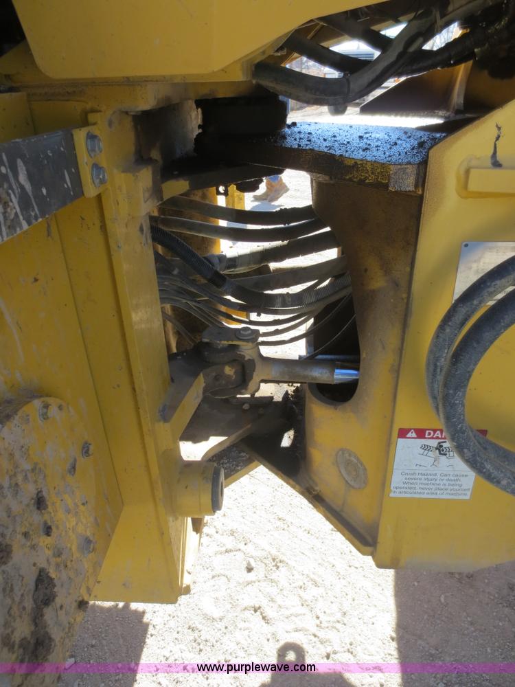 image for item F8147 2002 Komatsu WA250-3L wheel loader