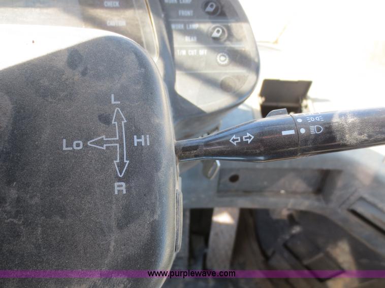 image for item F8147 2002 Komatsu WA250-3L wheel loader