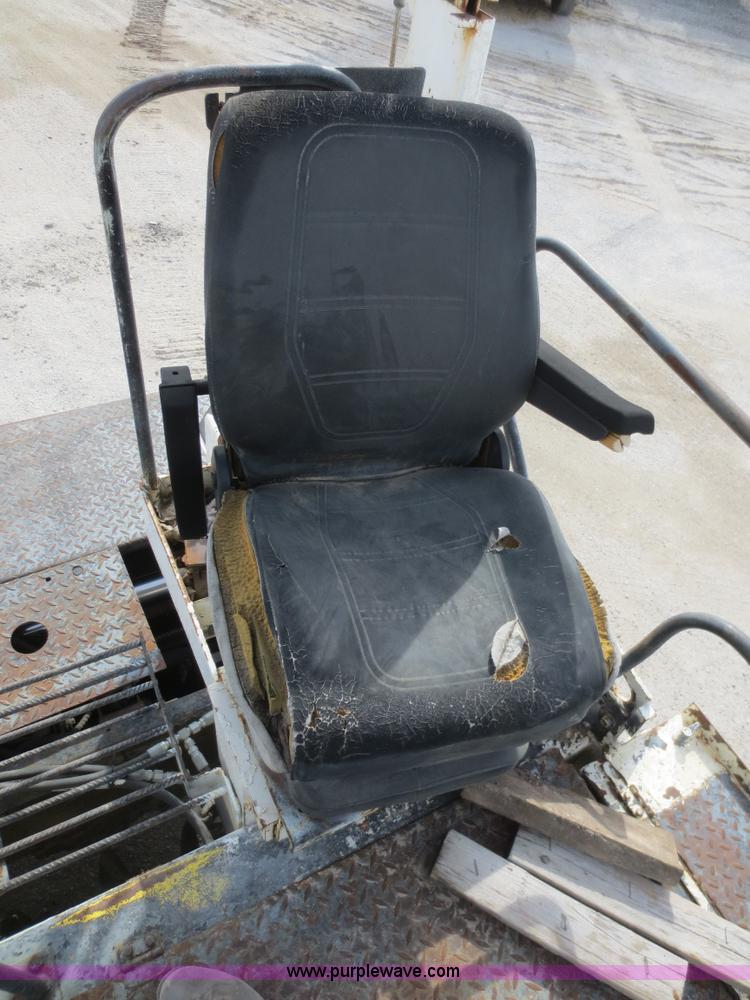 image for item F8150 ABG-Werke Titan 311 paver