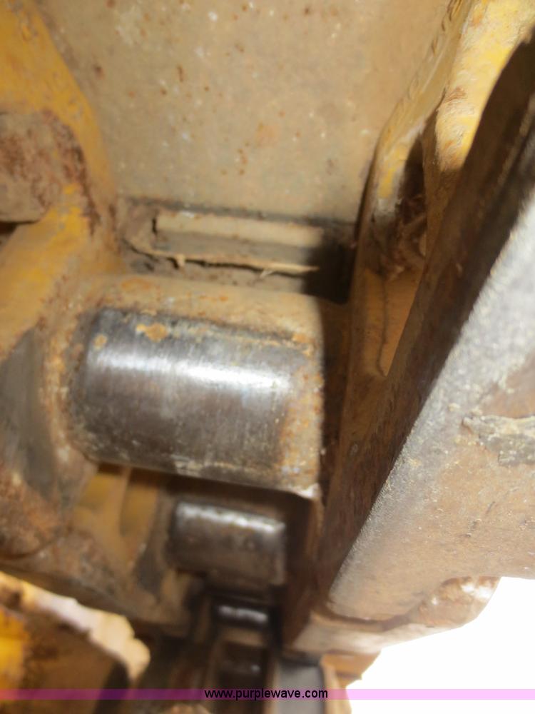 image for item F8167 1984 Caterpillar 973 track loader