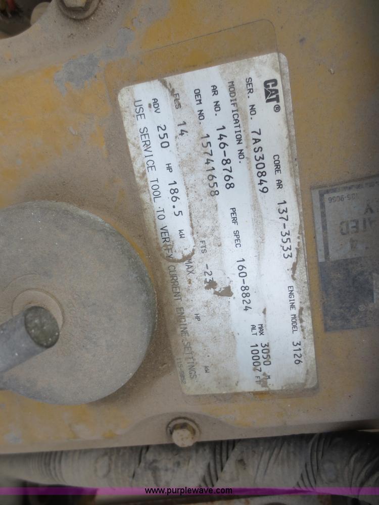 image for item F8172 1999 GMC C7500 service truck