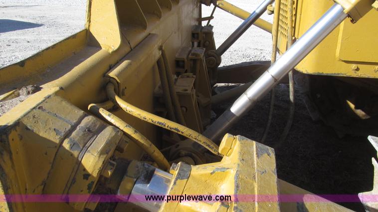 image for item G2220 1972 Caterpillar D7F dozer