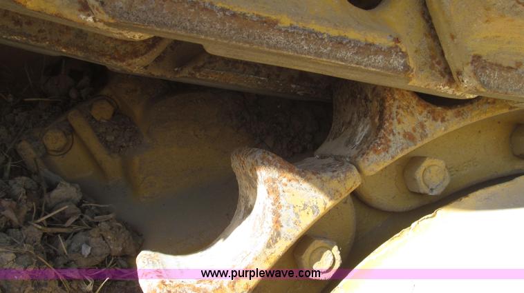 image for item G2220 1972 Caterpillar D7F dozer