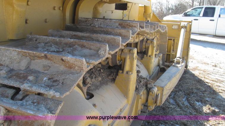 image for item G2220 1972 Caterpillar D7F dozer