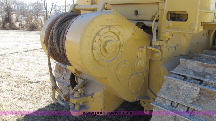image for item G2220 1972 Caterpillar D7F dozer