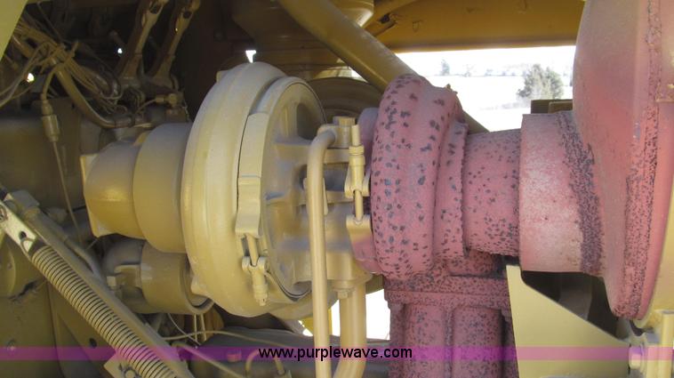 image for item G2220 1972 Caterpillar D7F dozer