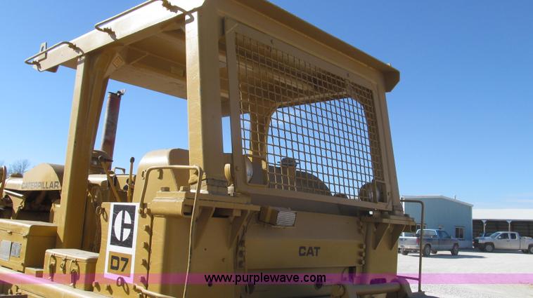 image for item G2220 1972 Caterpillar D7F dozer