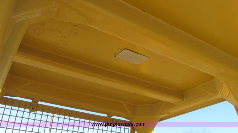 image for item G2220 1972 Caterpillar D7F dozer