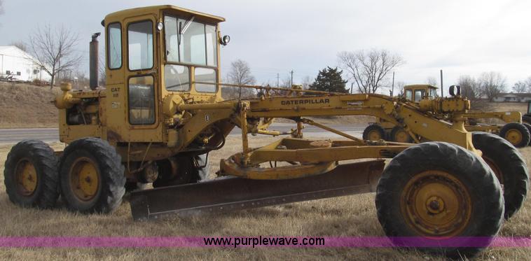 image for item G2221 1960 Caterpillar 112E motor grader