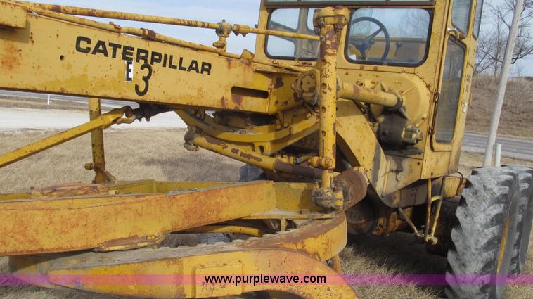 image for item G2221 1960 Caterpillar 112E motor grader