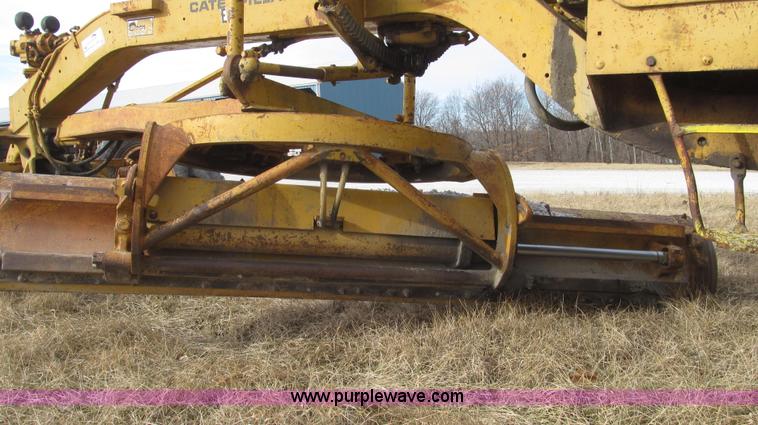 image for item G2221 1960 Caterpillar 112E motor grader