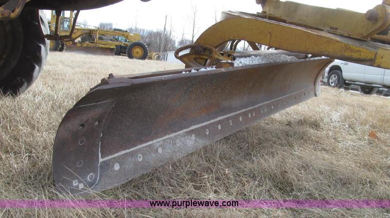 image for item G2221 1960 Caterpillar 112E motor grader