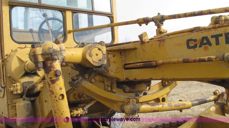 image for item G2221 1960 Caterpillar 112E motor grader