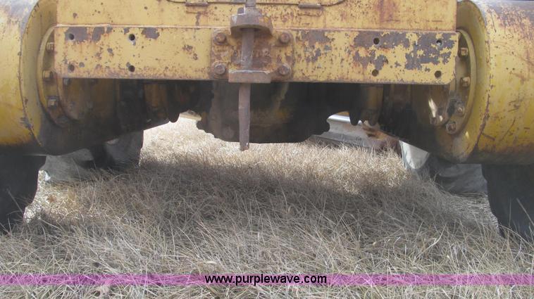 image for item G2221 1960 Caterpillar 112E motor grader