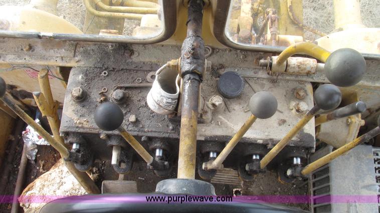 image for item G2221 1960 Caterpillar 112E motor grader