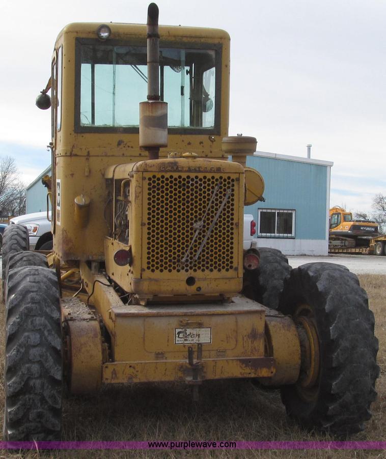 image for item G2222 1973 Caterpillar 112F motor grader