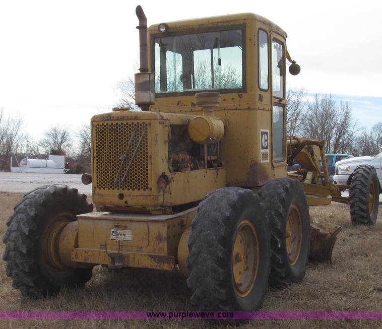 image for item G2222 1973 Caterpillar 112F motor grader